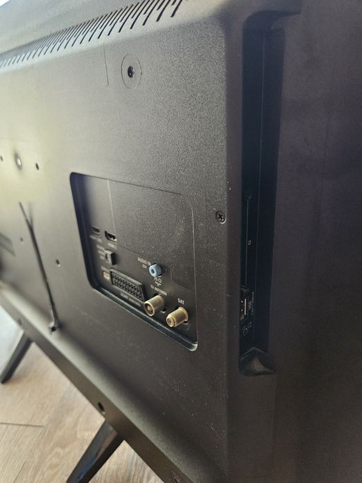 Телевизор Philips 32инча като нов