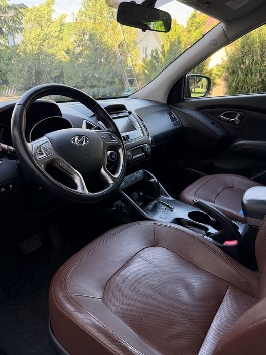 HYUNDAI ix35 2011 — imagine 3
