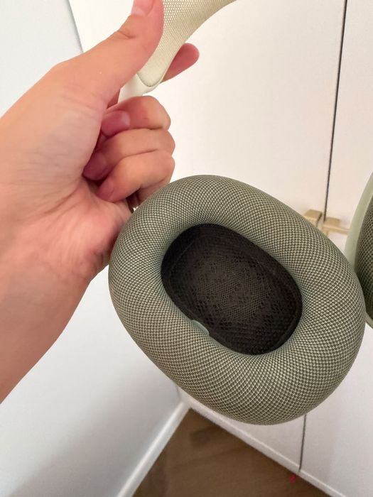 Продам Airpods Max