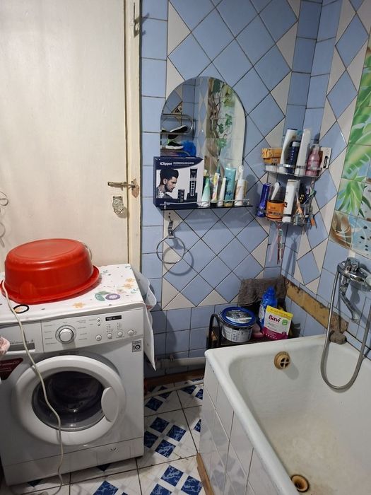 Чиланзар 20 квартал 2комнатная Дешёвая кв продаётся|50м²|™Чил 20 2/4/4