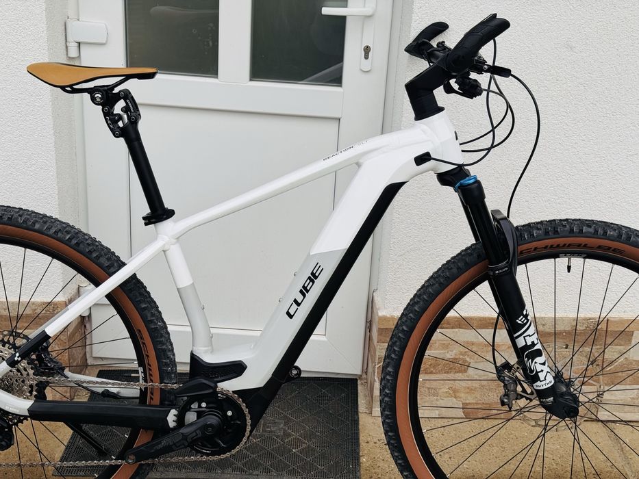 Bicicletă/MTB electric CUBE REACTION SLT, full XT DEORE, FOX , Bosch !
