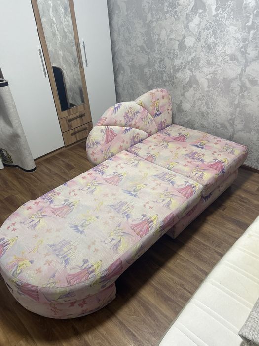 Диван Буу сост Харошие