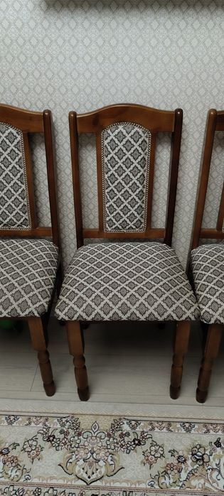 Срочно продам стулья