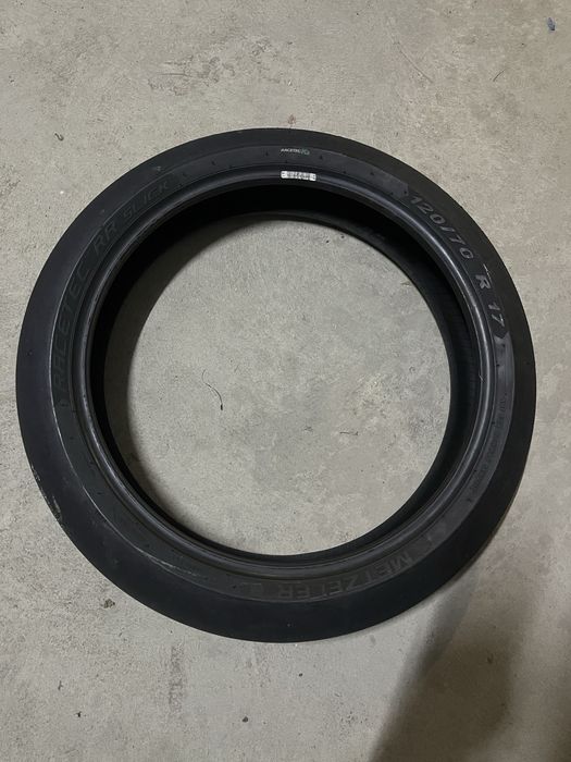 Мото слик 120/70 R17 Metzeler