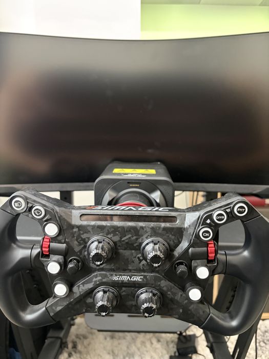 Simulator Racing F-GT in stare perfecta