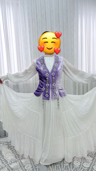 Бешпент,кажекей,көйлек 300,000
