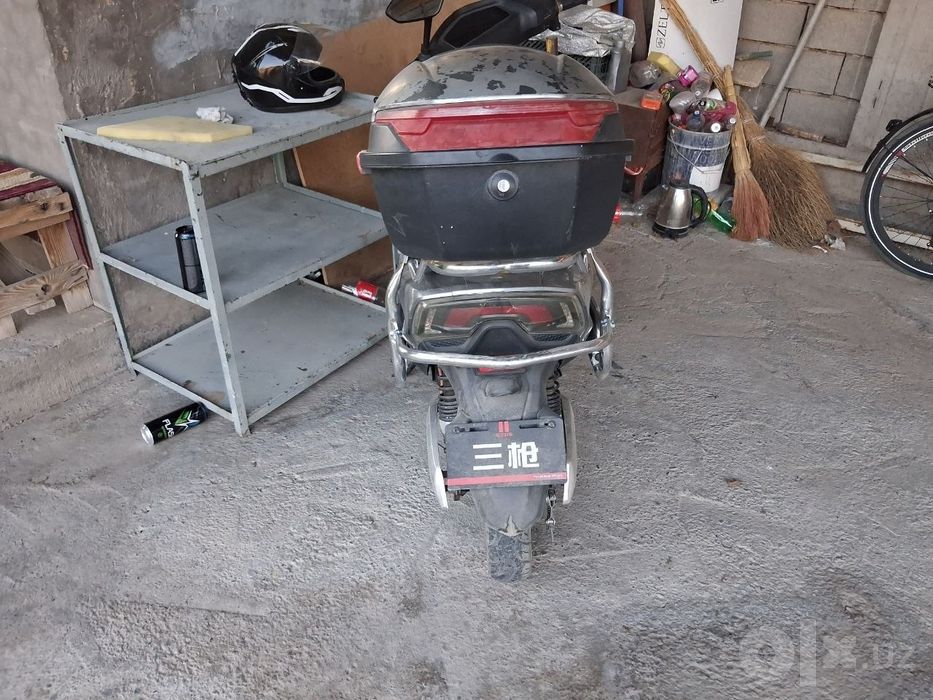 Sroʻchni sotiladi elektr skuter