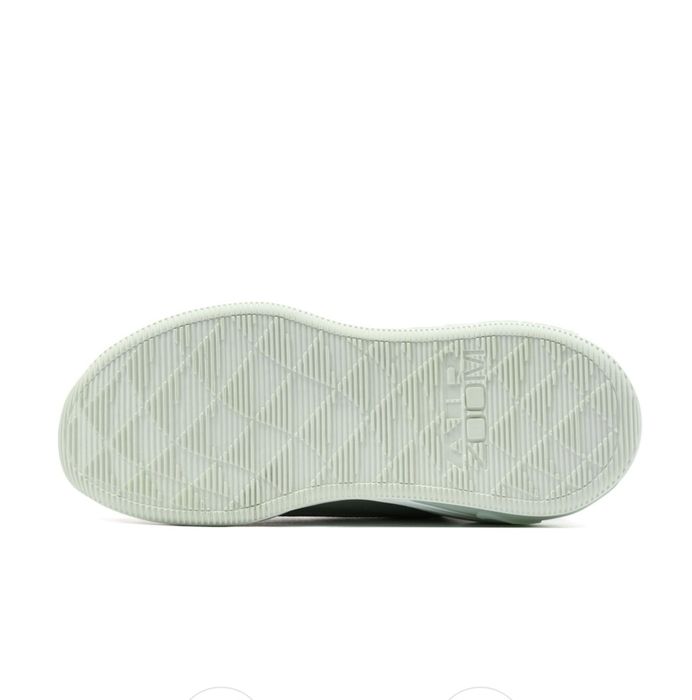 Nike Air Zoom Bella 7