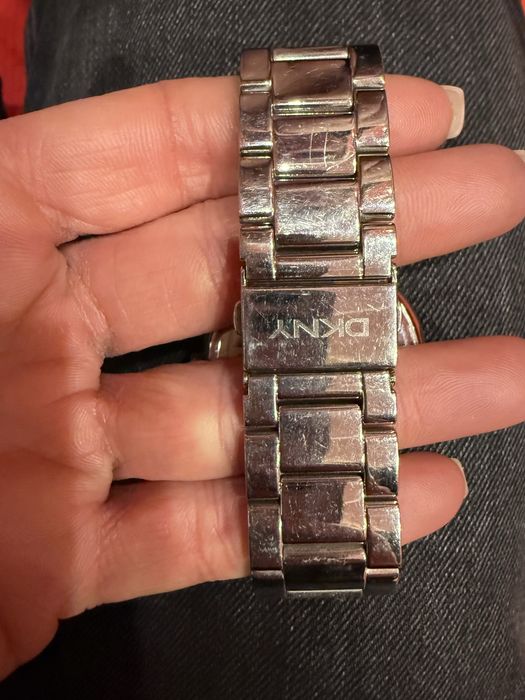 Ceas DKNY de dama argintie