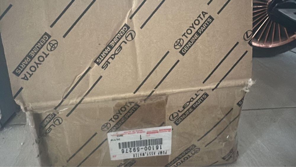 Продам запчасти на lexus 470