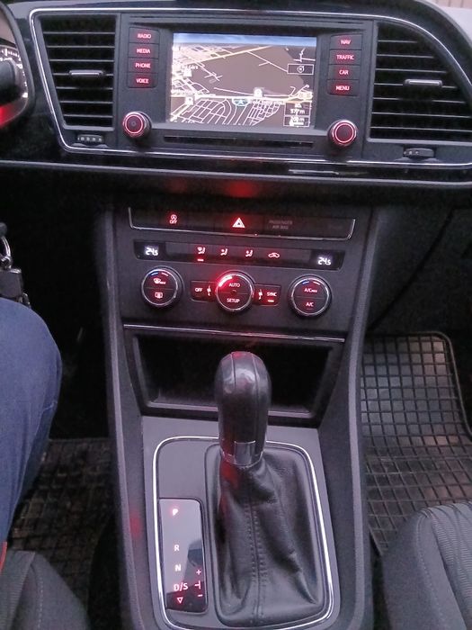 Vând Seat Leon 1,6 TDI