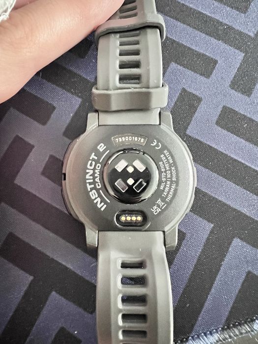 Умные, спортивные часы GARMIN