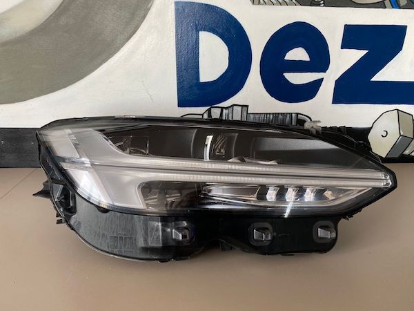 Far Dreapta Mid Led Volvo S90 V90 2016 31468907