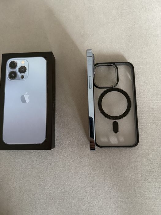 Продам iphone 13pro 256gb