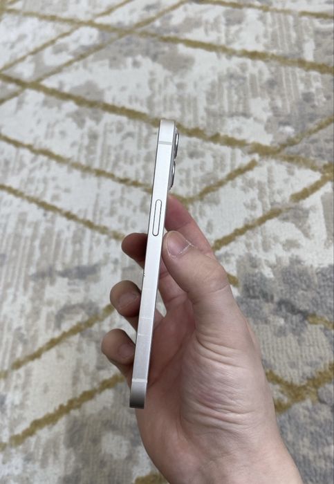Продам Iphone 13 128GB