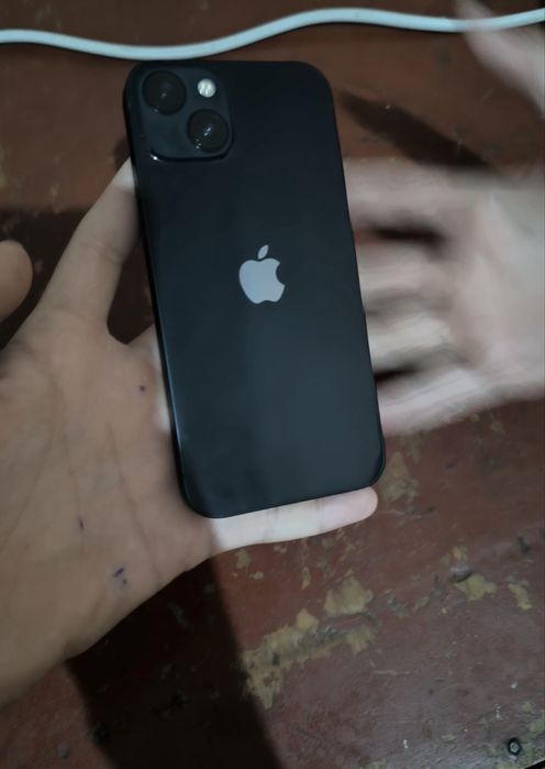 Apple Iphone 13 идеал