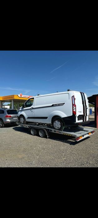 Inchirieri platforme auto