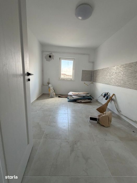 Decomandat 3 camere Neagoie Voda