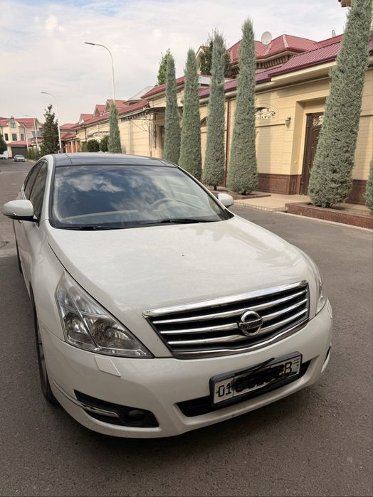 Nissan teana 2011 yil