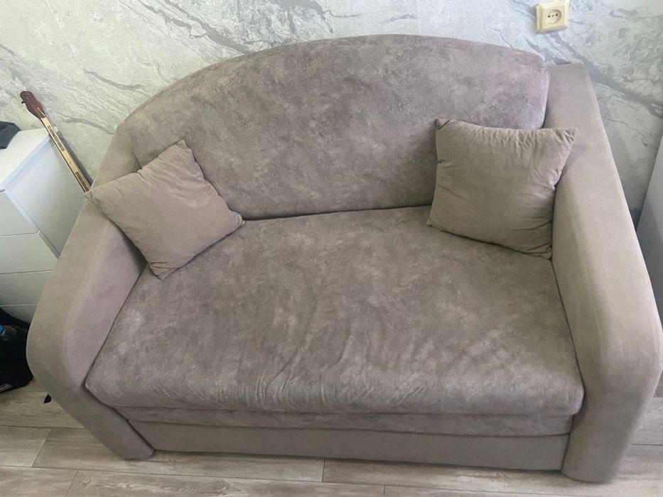 Продам диван раскладной