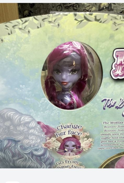 Продам кукол коллекционных!