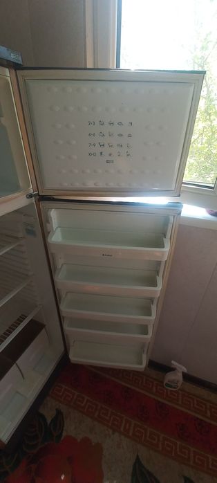Продается холодильник