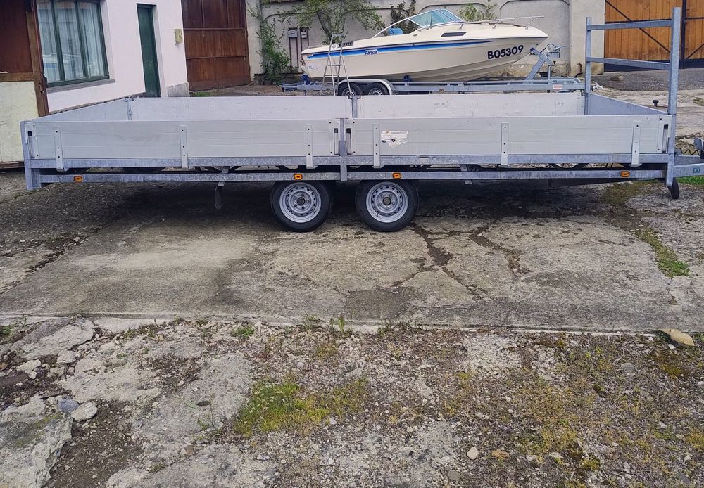 Remorca Hulco Medax 2