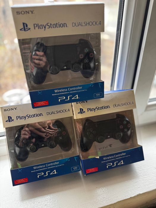 Продается джостик от playstation4 original