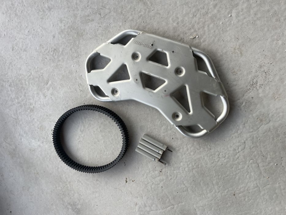 Portbagaj Aluminiu Spate Can Am Renegade / Curea Kevlar Can Am