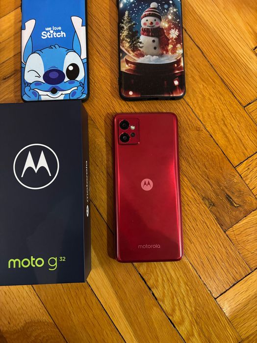 Продавам Motorola G32