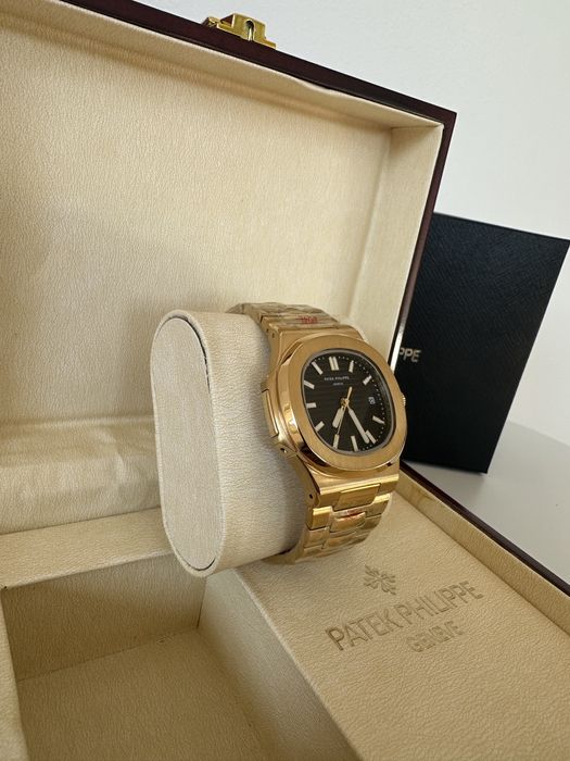 Ceas Patek Philippe Nautilus Gold
