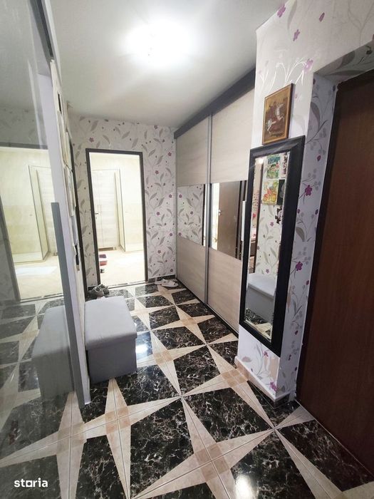 Ap 2 camere+terasa 103mp str Razoare in spate la Vivo