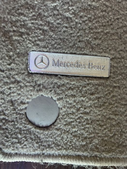Mercedes W211 оригинални стелки