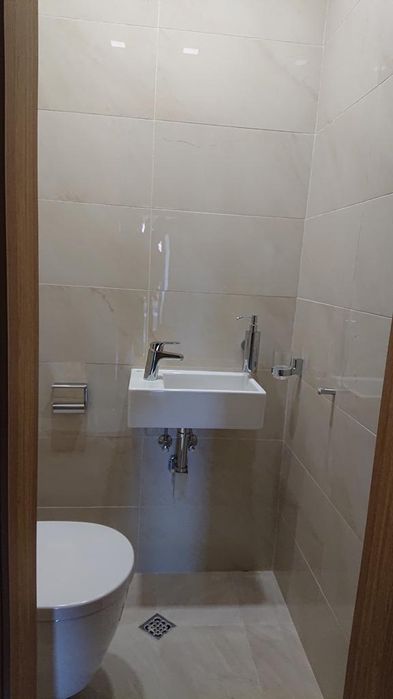 Дава се под наем Тристаен апартамент в София, Център - 101 кв.м за 889 € - Снимка #4