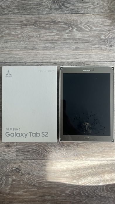 Нерабочий планшет Samsung Galaxy Tab S2 на запчасти
