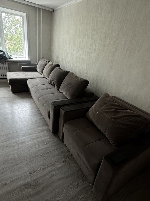 Продам диван в хорошем состоянии