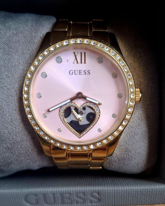 Дамски часовник GUESS