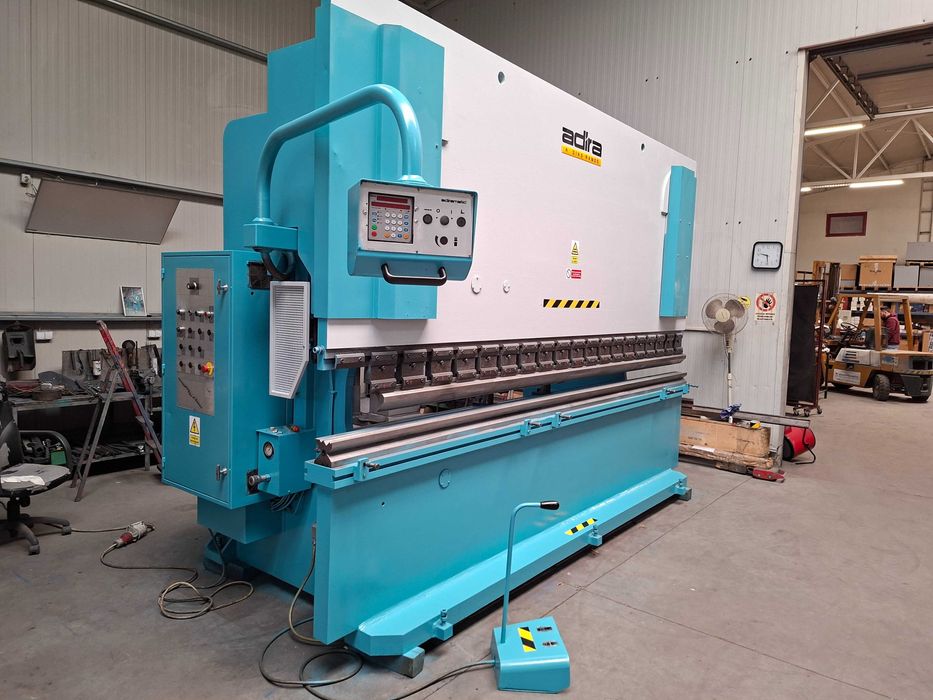 abkant ( presa hidraulica de indoit tabla )  ADIRA 150 tf x 4000