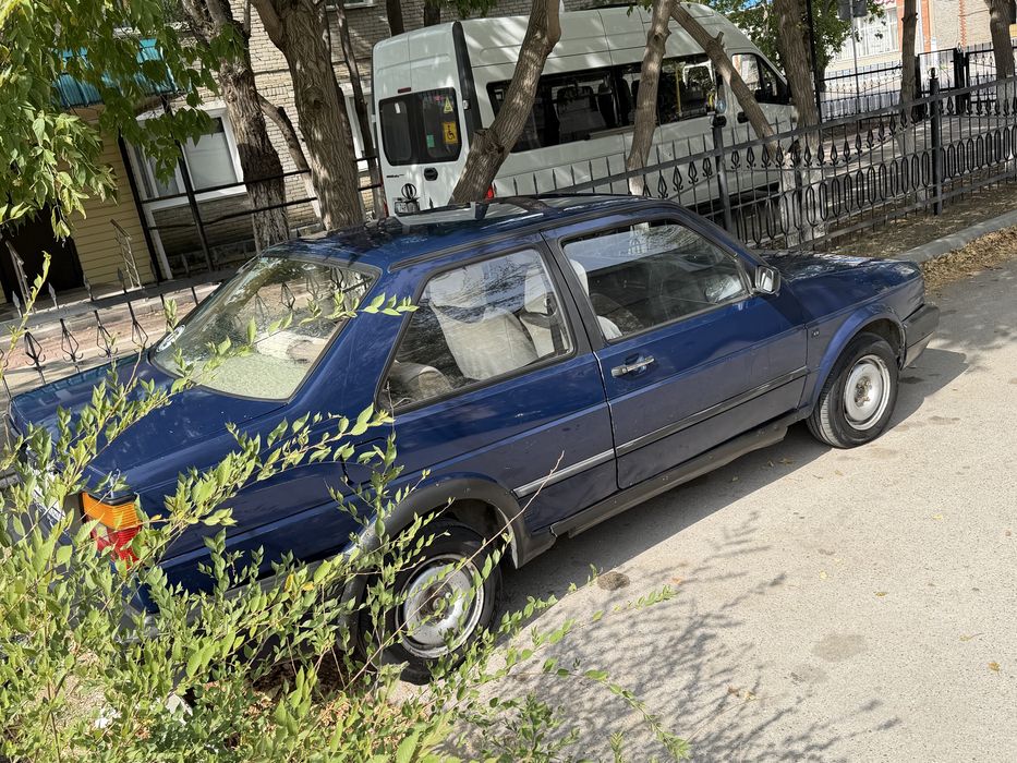 Продам Volkswagen Jetta