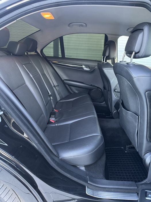 Mercedes-Benz C200 cdi Automat 2009 Euro5 Inmatriculat RO Variante