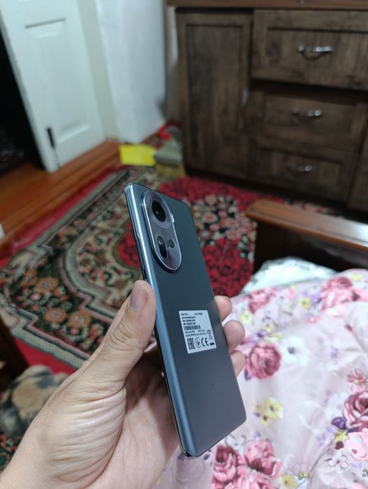 Oppo Reno 11    12 256GB