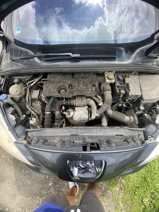 Piese Peugeot 308 an 2011 euro 5 1.6 hdi motor perfect functional