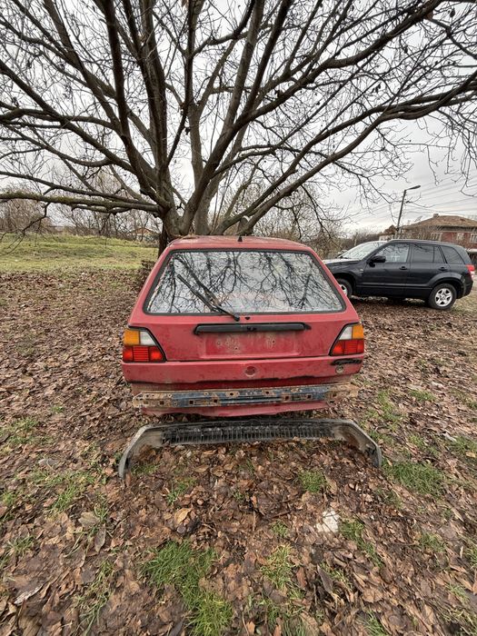 Продавам голф 2 1.6