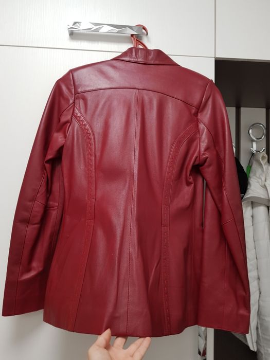 Новая кожаная куртка