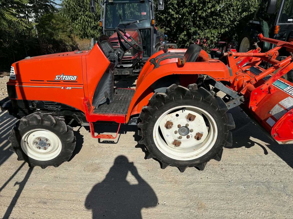 Трактор KUBOTA X20 4x4