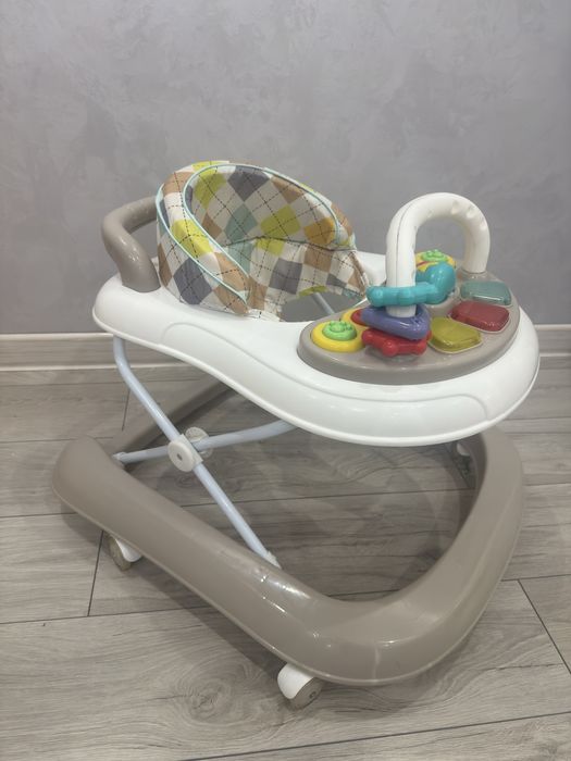 Продам ходунок фирмы ilove 3в1