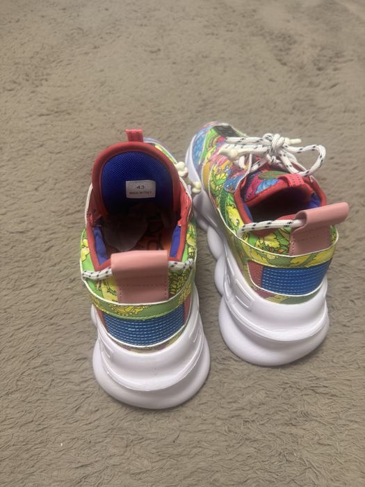 Versace Chain Reaction
