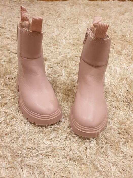 Ghetute H&M roz m27