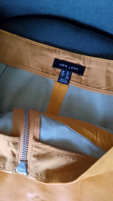 Дамски рокли и поли