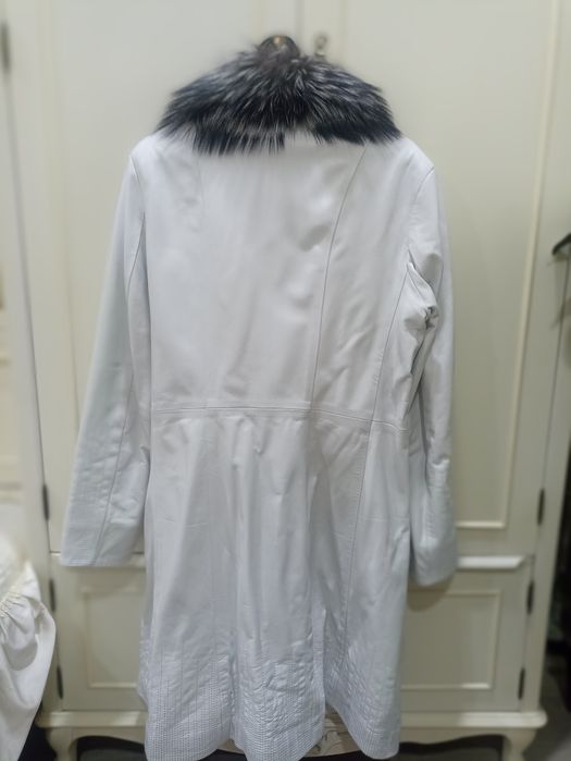 Палто от естествена кожа